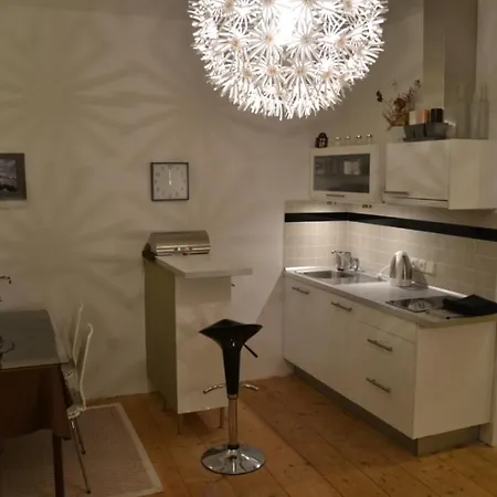 Anna Apartman